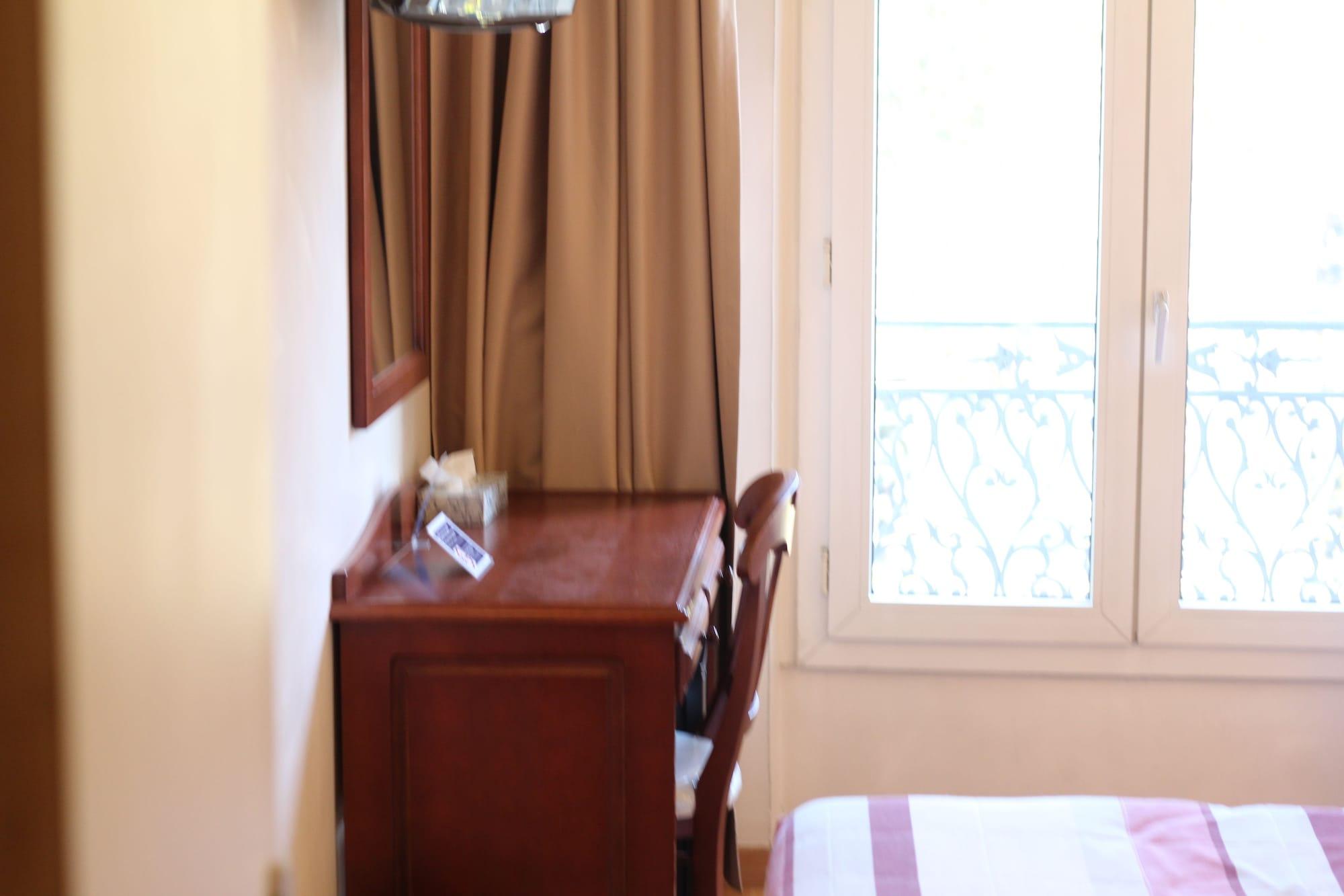 Cosmotel Hotel Paris Ngoại thất bức ảnh