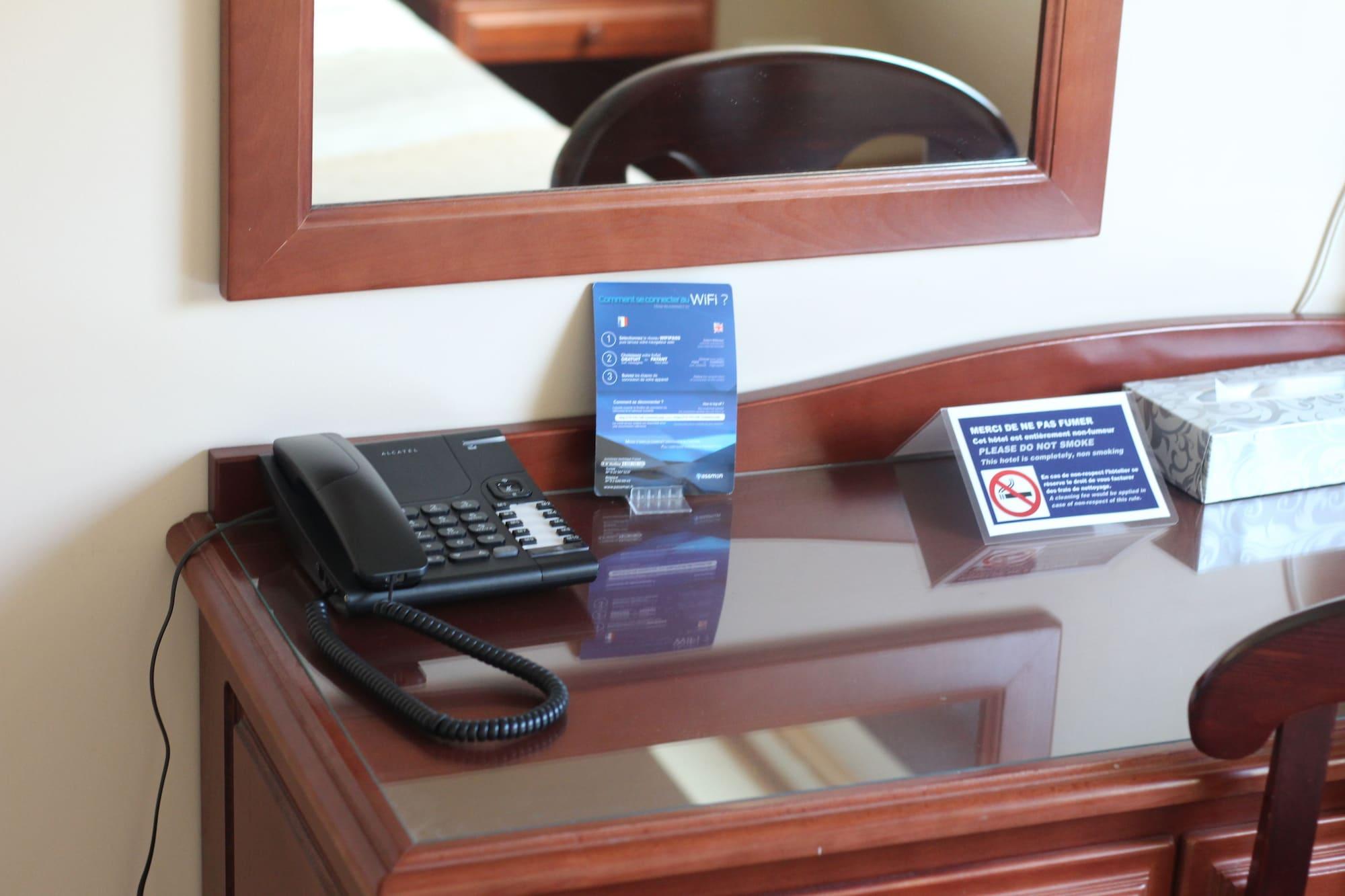 Cosmotel Hotel Paris Ngoại thất bức ảnh
