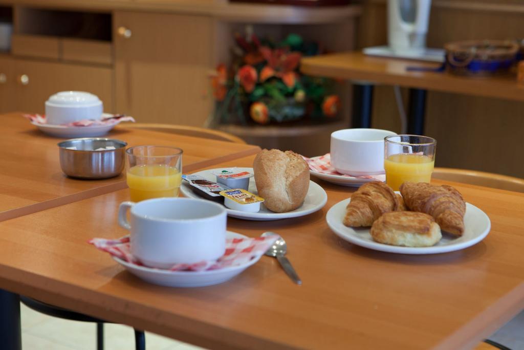 Cosmotel Hotel Paris Ngoại thất bức ảnh